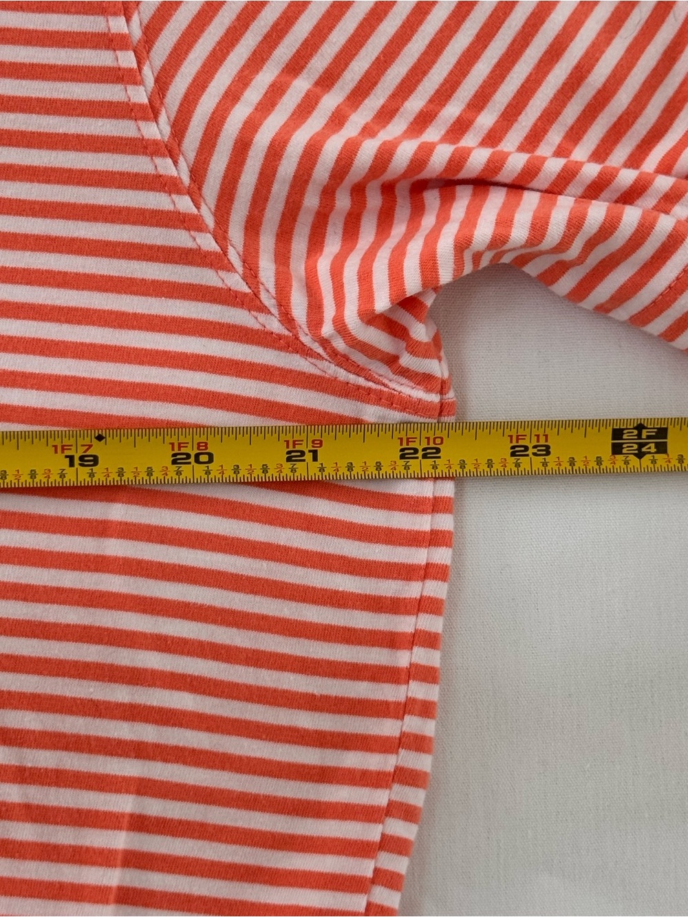 Vineyard Vines Orange & White Polo Men's Medium - Picture 5 of 5